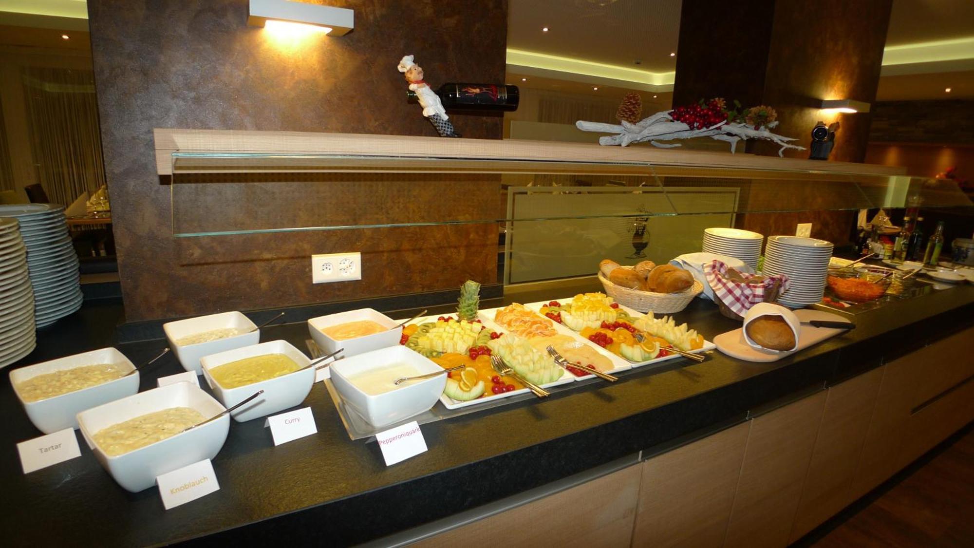 אולריכן Hotel Astoria מראה חיצוני תמונה