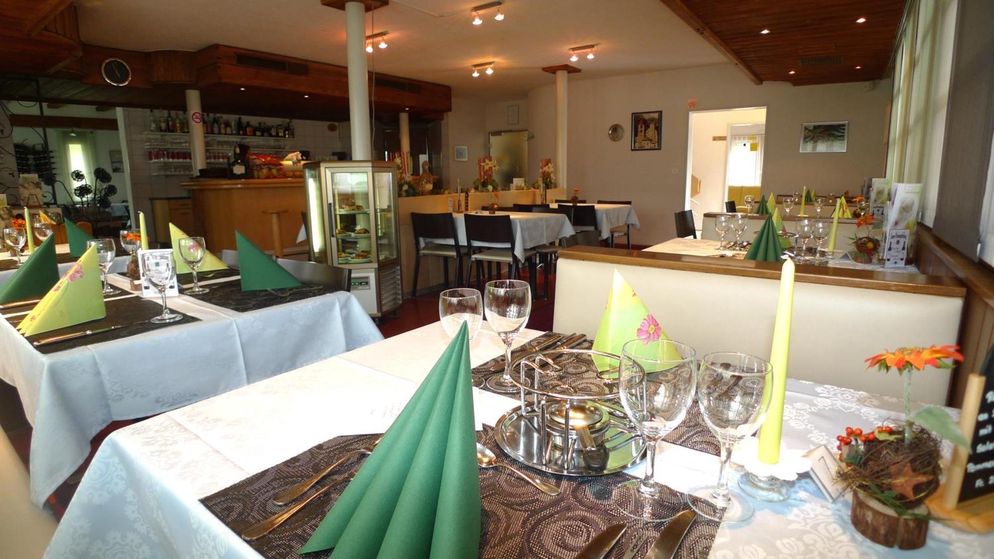 אולריכן Hotel Astoria מראה חיצוני תמונה